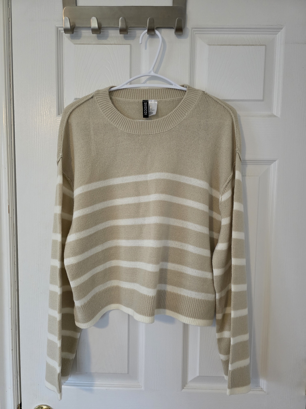 NWOT | H&M Crewneck Sweater | SZ Medium